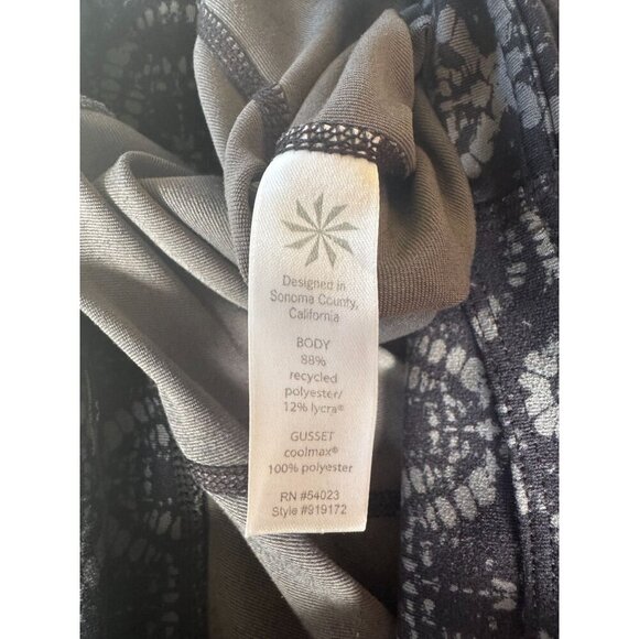 Athleta Freedom Chaturunga Capri Crop Sz M - Picture 7 of 10